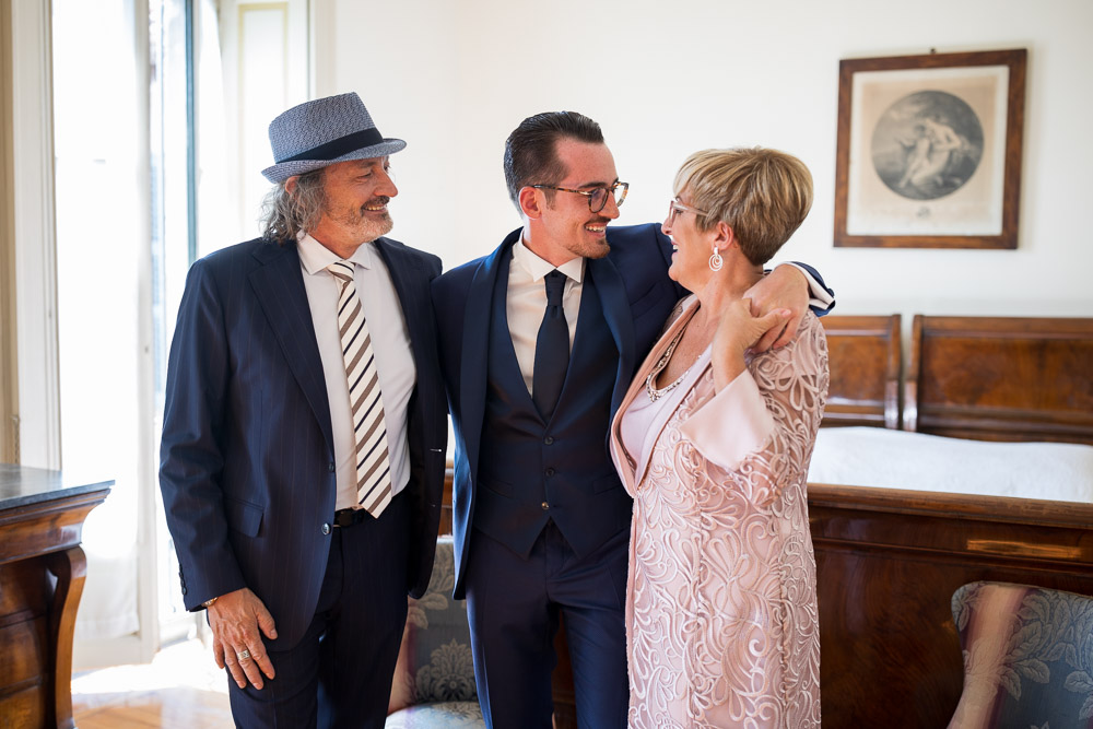 Villa le due Torrette, Erba. Le più belle fotografie di matrimonio.