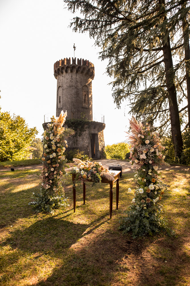 Villa le due Torrette, Erba. Le più belle fotografie di matrimonio.