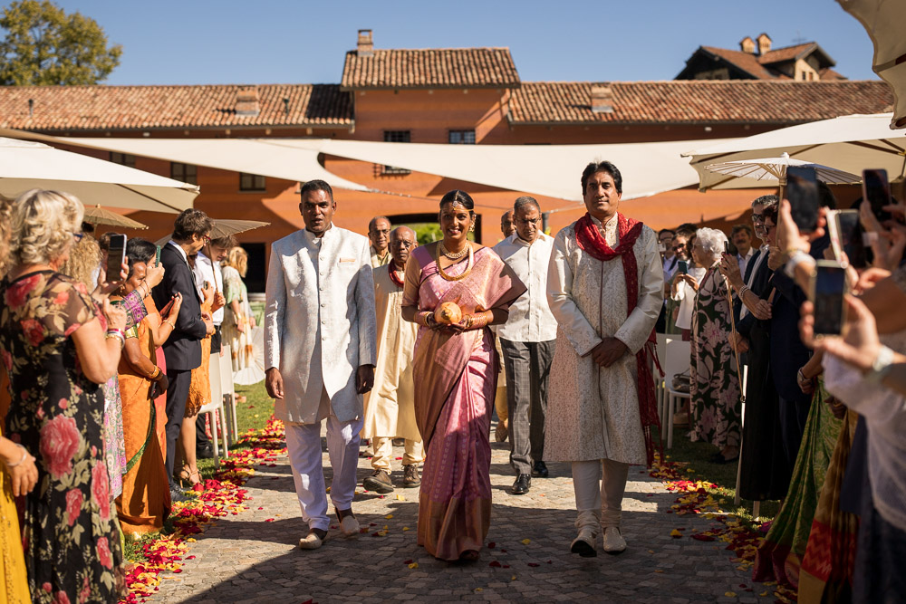 Wedding photoshoot Tenuta Carretta, Piobesi d'Alba. Matrimonio Indiano.