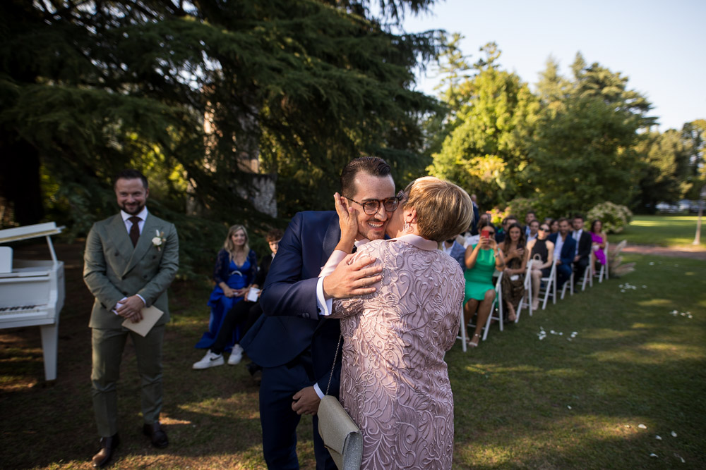 Villa le due Torrette, Erba. Le più belle fotografie di matrimonio.
