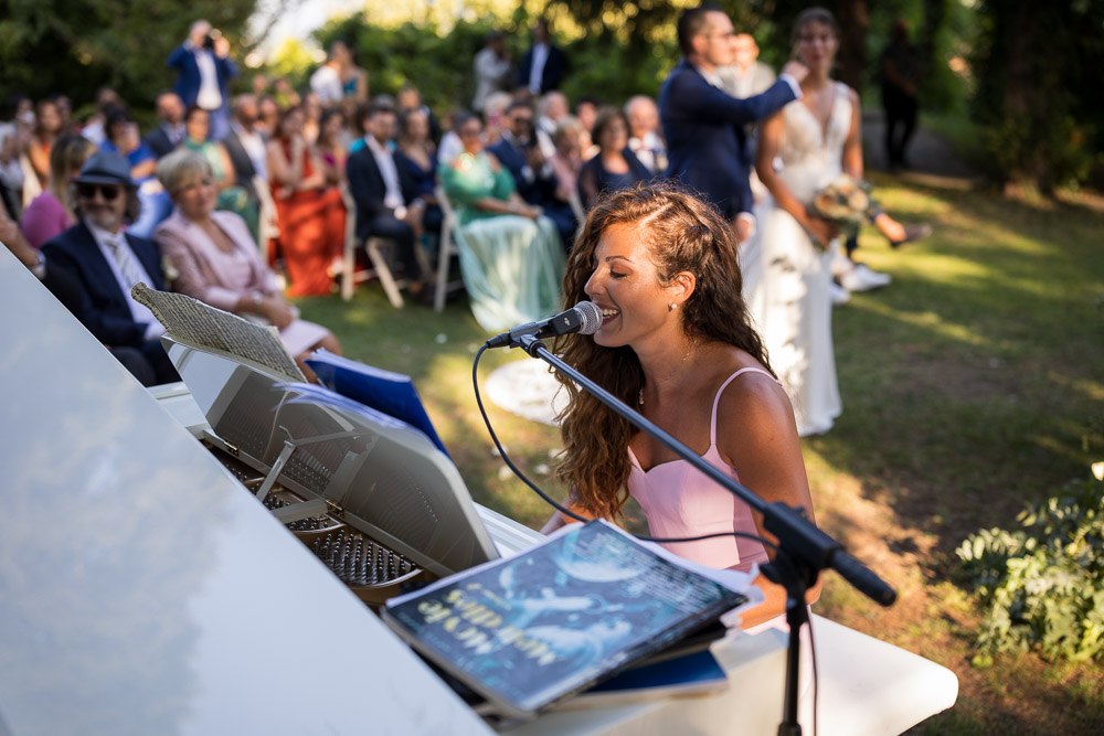 Villa le due Torrette, Erba. Le più belle fotografie di matrimonio.