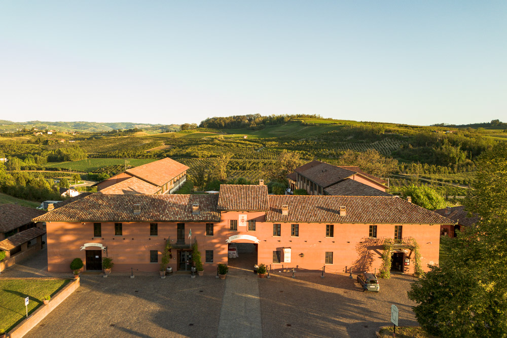 Wedding photoshoot Tenuta Carretta, Piobesi d'Alba. Matrimonio Indiano.