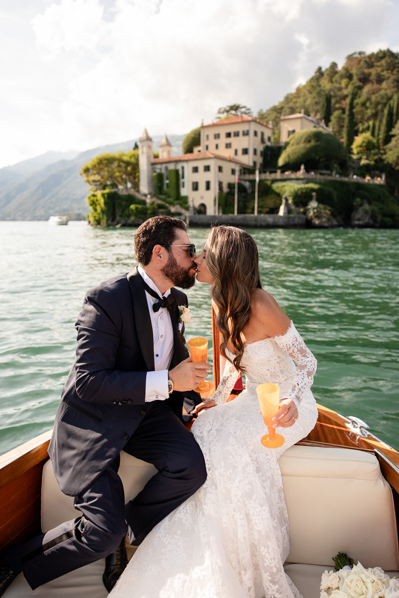 Wedding photo Villa del Balbianello boat